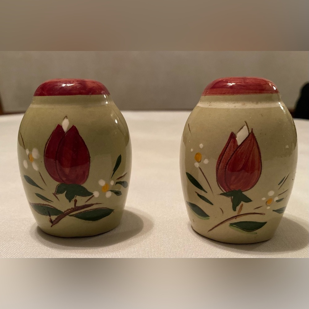 Stangl Pottery 'Magnolia' Salt & Pepper Set Mid Century Modern